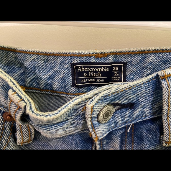 Abercrombie & Fitch Mom Jeans - Picture 2 of 2